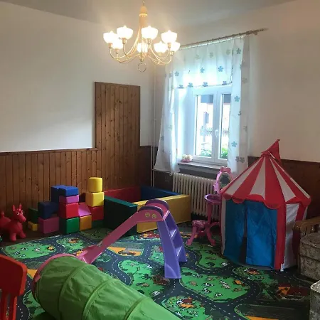 ゲストハウス Apartmany Celnice