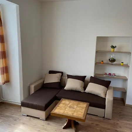 Apartmany Celnice ゲストハウス Mařenice